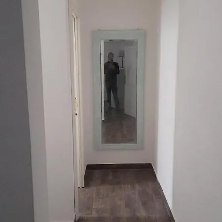 Dormireincentro 招待所 *